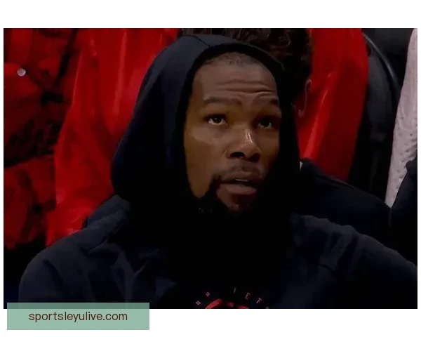 杜兰特砍下27分带队狂胜尼克斯队友激情庆祝全场沸腾